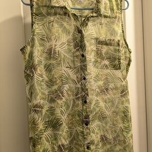 Sleeveless Green Palm Print Button-Up Shirt
